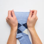 Lade das Bild in den Galerie-Viewer, 3 Paar Damensocken aus Baumwolle mit Highlands-Argyle-Muster – Marineblau/Jeansblau