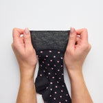 Lade das Bild in den Galerie-Viewer, 3 Paar Damen-Baumwollsocken mit digitalen Punkten - Schwarz