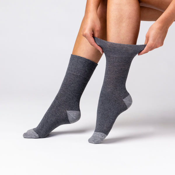 3 Pairs Ladies Seclude Contrast Heel Socks - Grey