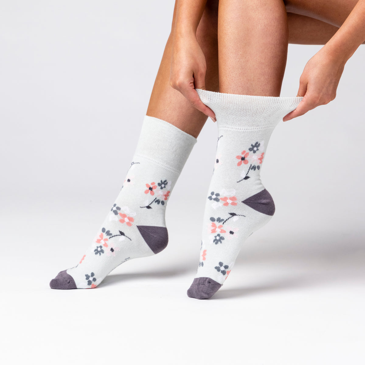 3 Pairs Ladies Cotton Socks - English Rose