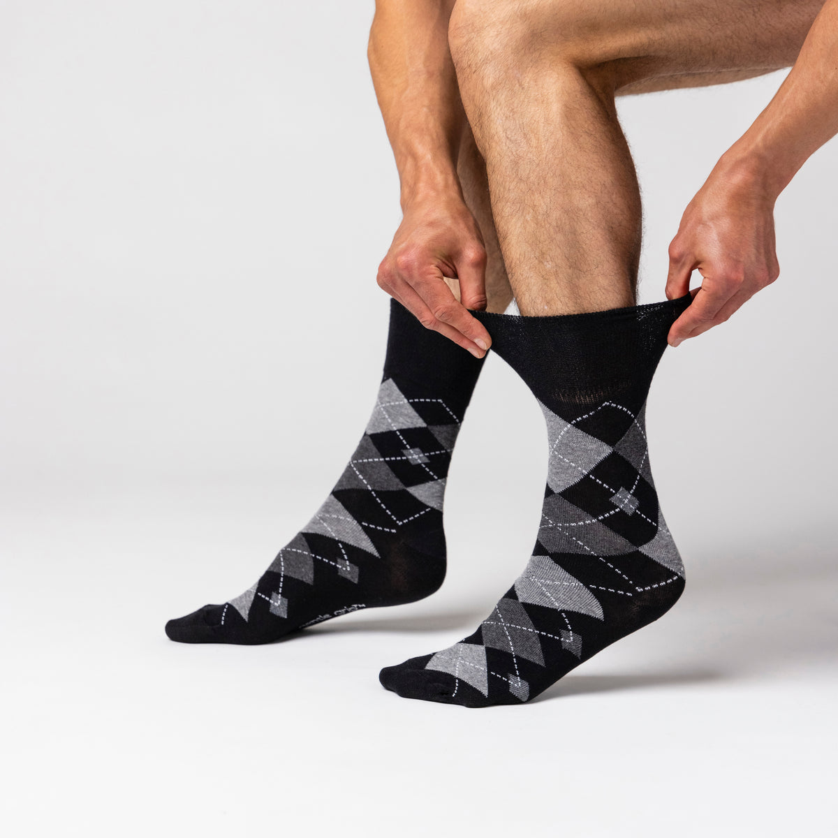 3 Pairs Men's Argyle Cotton Socks - Leven Black/Charcoal