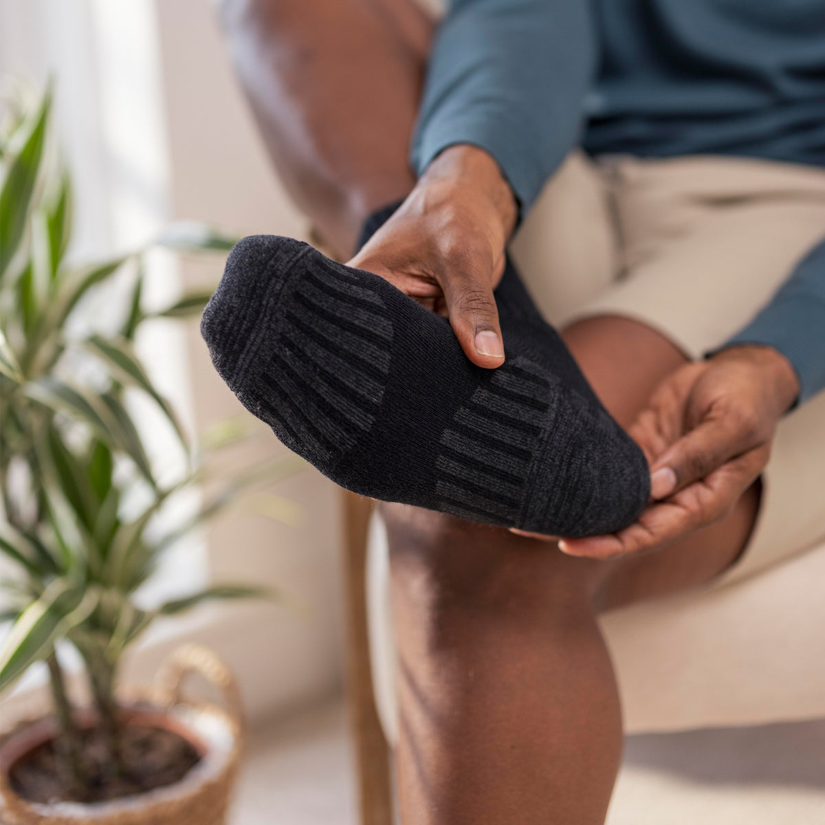 1 Pair Diabetic Walker Wool Boot Socks - Black