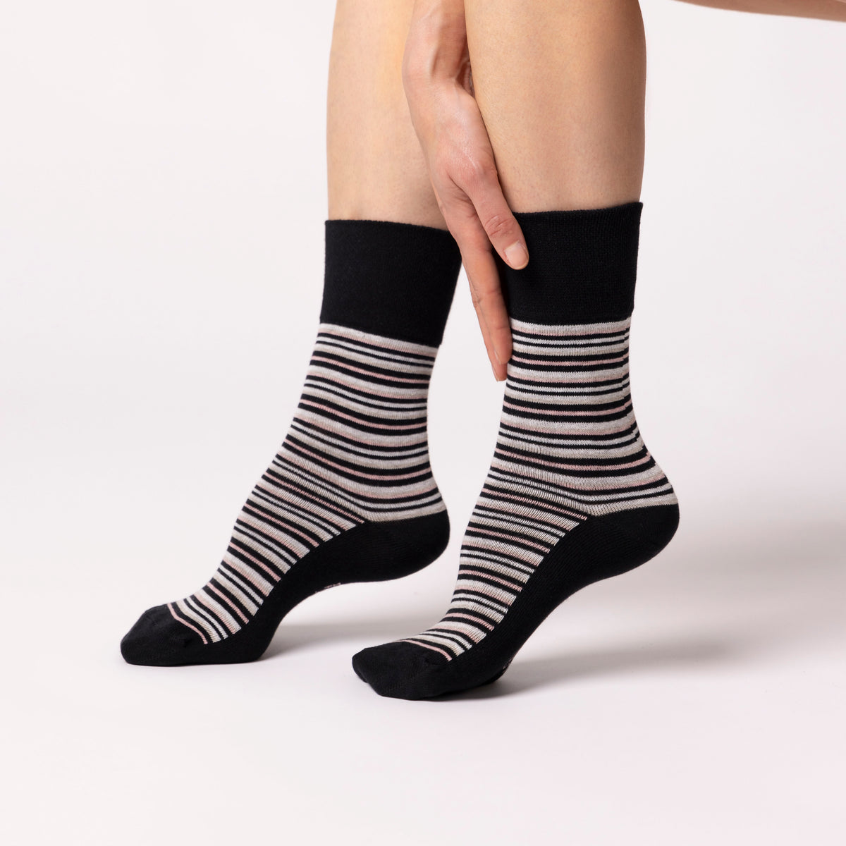 3 Pairs Ladies City Varied Stripe Cotton Socks - Black