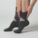 Load and play video in Gallery viewer, 3 Pairs Ladies Highlands Argyle Cotton Socks - Grey
