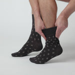 Load and play video in Gallery viewer, 3 Pairs Men's Twilight Cotton Socks - Brown/Natural
