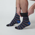Load and play video in Gallery viewer, 3 Pairs Men's Bamboo Socks - Sailor Stripe
